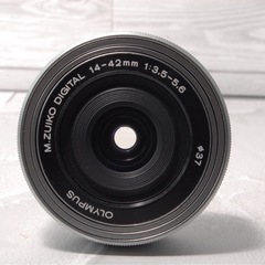 オリンパス　PEN E-PL9 14-42mm EZ パンケーキレンズ　ほぼ未使用　ミラーレス一眼の画像