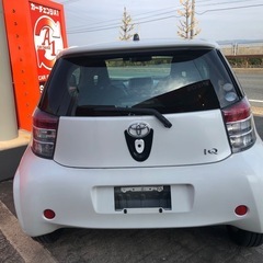 トヨタIQ 58000k まだまだ走ります！革張りシート　使い勝手がいい　買い物通勤の画像