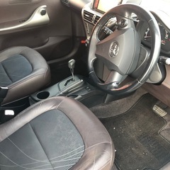 トヨタIQ 58000k まだまだ走ります！革張りシート　使い勝手がいい　買い物通勤の画像