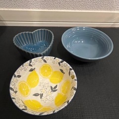 食器の画像