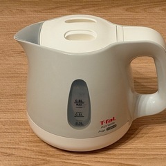 ティファール 電気ケトル 温度調整可能の画像