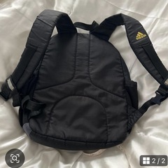 adidas子供用リュックの画像