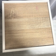 アイリスオーヤマ 机 サイドテーブル ウッド ベッド・ソファサイド デスク おしゃれ ワンルーム WST-300 ウォームホワイト/ライトナチュラル 幅約30.0×奥行約30.0×高さ約41.0(cm)の画像