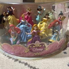 ディズニープリンセスデラックスフィギュアの画像
