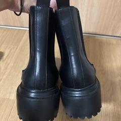 LEPSIM サイドゴアブーツの画像