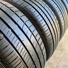 GOODYEAR EfficientGrip RVF02 235/50R18 101W 中古タイヤ4本セットの画像