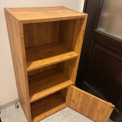 扉付きカラーボックス  の画像