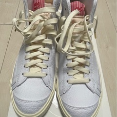 NIKE BLAZER MID 77 VNTG EMB ナイキ ブレーザー ミッド　の画像