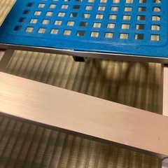 不人気の為廃棄寸前😢良心的な方へ即決！折り畳みテーブル&椅子（4人用）の画像