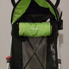 KOLCRAFT折りたたみ式B型ベビーカーグリーン対象年齢：約7ヶ月から体重18kgの画像