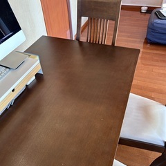 大塚家具ダイニングテーブルセット(テーブル＋椅子4脚)の画像