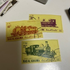 使用済みの切手の画像