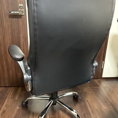 オフィスチェアの画像