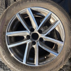 【NOKIAN／ハッカペリッタR2】185/60R15 スタッドレス＋ホイール4本セット（多治見受け渡し可）の画像