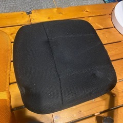 組み立て式　事務用の椅子♪の画像