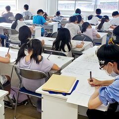 正社員【塾の事務職】　岡山駅西口すぐ／残業ほぼゼロ！　の画像