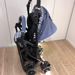 ベビーカーの画像