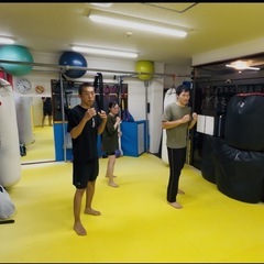 運動不足に悩む30〜50代のあなたへ！空手道場の護身フィットネスの画像