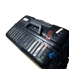 スーツケースの画像