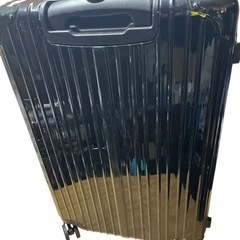 スーツケースの画像