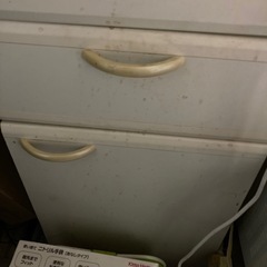 11/30廃棄　中古スリムキッチンケースの画像