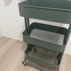 IKEA ワゴン greenの画像