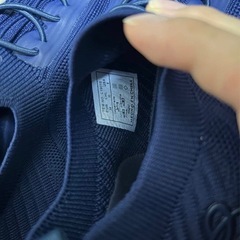 スニーカーの画像