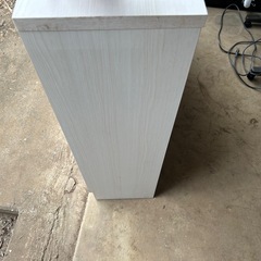 美品✨収納棚の画像