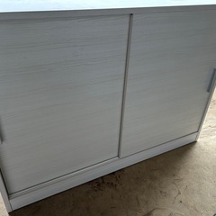 美品✨収納棚の画像