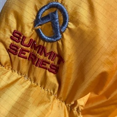 ノースフェイスダウンジャケットの画像