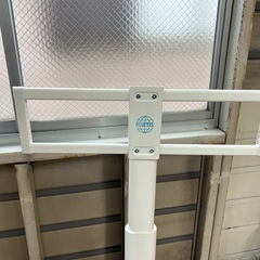 ⑥壁掛けテレビ台の画像