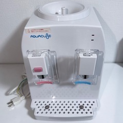 コンパクトウォーターサーバーの画像