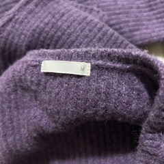 GU パープルニットの画像