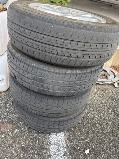 夏タイヤ185/65/15r