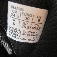 🍊ASICS①の画像