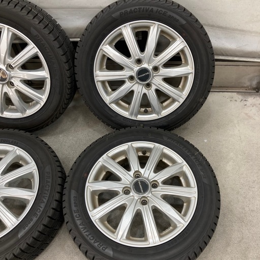 スタッドレス　155/65R14  ヨコハマ　バリ山です。