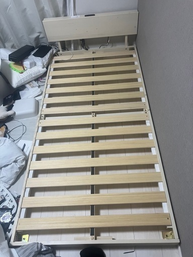 タンスのゲン ベッド シングル 天然木 北欧パイン材使用 宮棚 2口