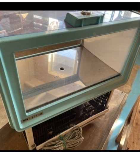 オロナミンCショーケース (ちゅう) 太田のキッチン家電《冷蔵庫》の