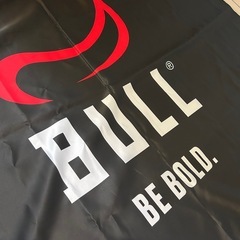 ①アイアンマスターとBULLのフラッグの画像