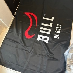 ①アイアンマスターとBULLのフラッグの画像