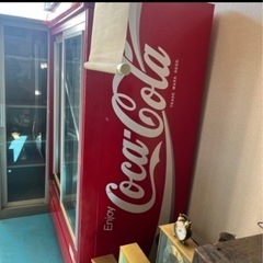 業務用コカ・コーラ冷蔵庫の画像