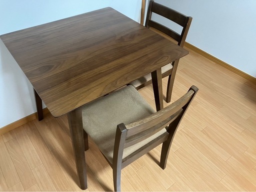 ダイニングテーブル（2人用） (Mil) 浦安のダイニングセットの中古