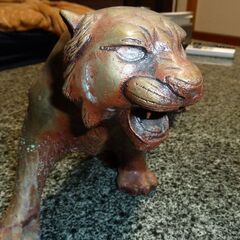 トラ　　寅　　虎　　えとの置物の画像