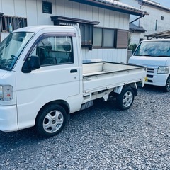 ダイハツ ハイゼットの画像