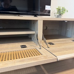 ✨超美品テレビ台／幅150cm／ナチュラルウッド系・収納多め／新品購入後4ヶ月／11月30日受取限定・配送可の画像