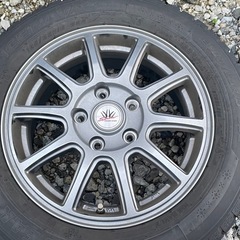 美品　アイスナビ　185/65R15 PCD114.3の画像