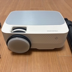yowhick プロジェクターの画像