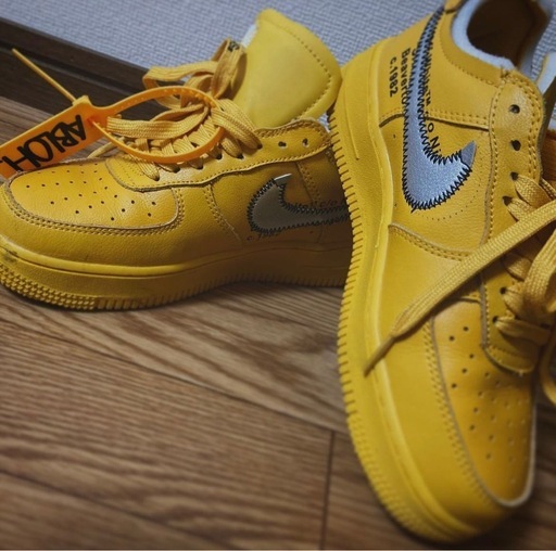 NIKE 　off-white、Apple Watch、クロムハーツ