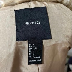 Forever21 フォーエバー21 フェイクファー ベスト Lの画像