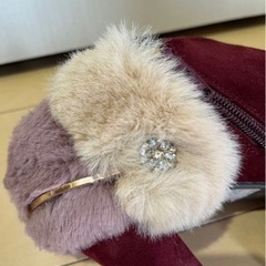 ジェリービーンズ　ワインレッド スエード ブーティ ファー付きの画像